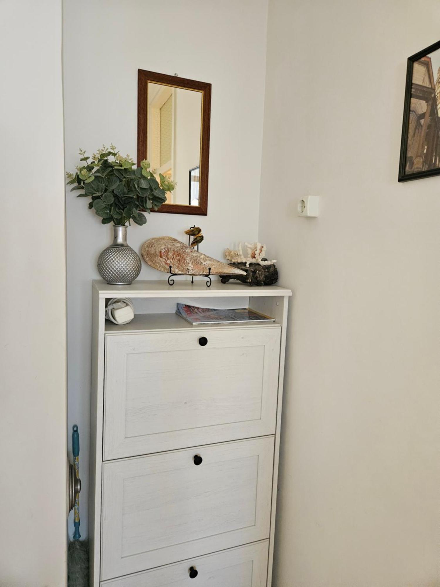 Romana With A Spacious Terrace Apartament Split